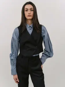 4TAILORS Vesta  čierna