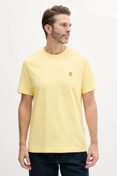 Bavlněné tričko Tommy Hilfiger žlutá barva, s aplikací, MW0MW39256