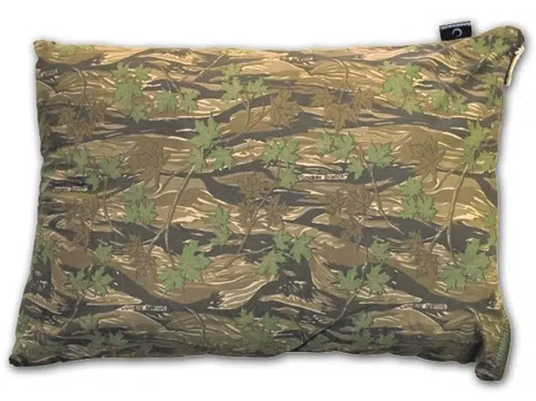 Gardner polštářek camo pillow
