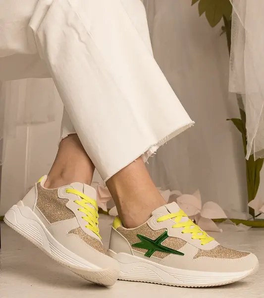 Gemre Beige women's sports sneakers with glitter Kaletti