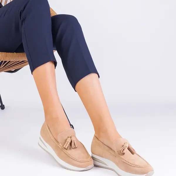 Gemre Béžové dámske mokasíny na platforme so zdobením Selerina