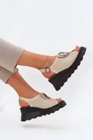 Boto Dámske Kožené Sandále Na Klíne S Ozdobou Béžové Artiker