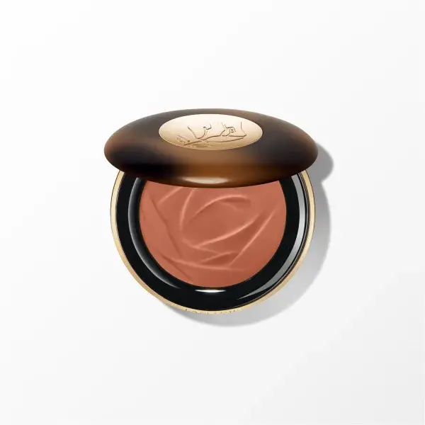 Lancôme Teint Idole Ultra Wear C.E. Skin Transforming Bronzer 24hodinový bronzer se sérem - 06 Deep tan 10 g