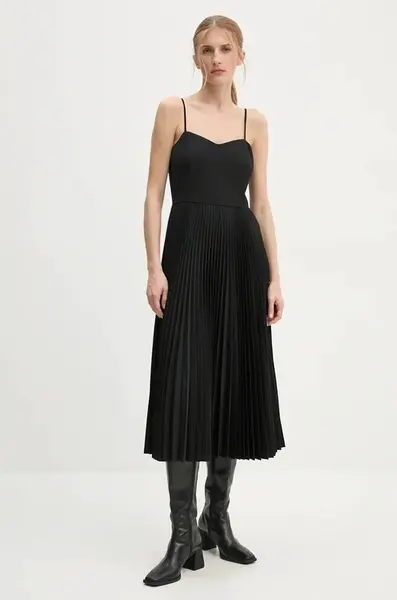 Šaty a svetr ze směsi vlny Theory