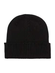 Pull&Bear Čiapky  čierna