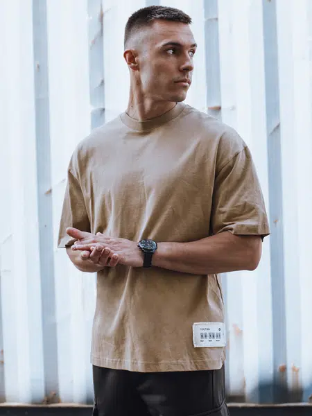 T-shirt męski kamelowy Dstreet