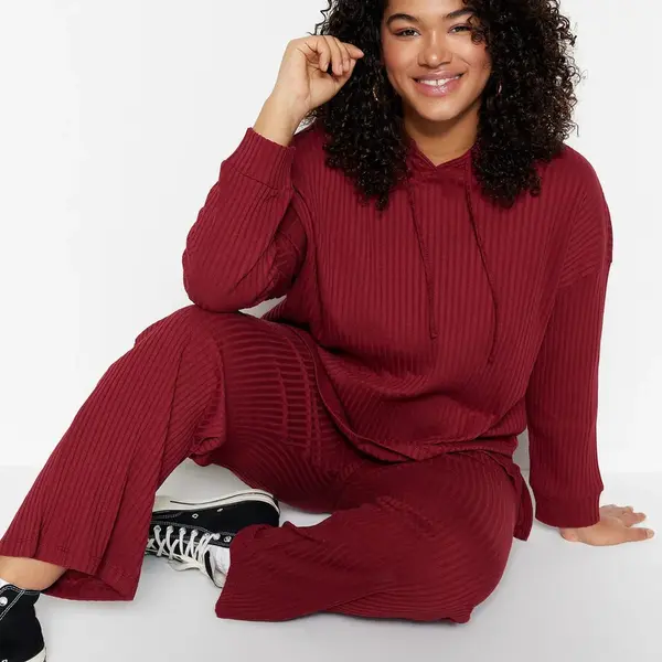 Trendyol Curve Claret Red Hooded Collar Relaxed Fit Knitted Camisole Plus Size Top-Bottom Set