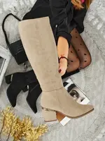 Dámske čižmy z eko-semišu na blokovom podpätku