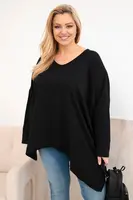 Plus size dámska blúzka s asymetrickým lemom
