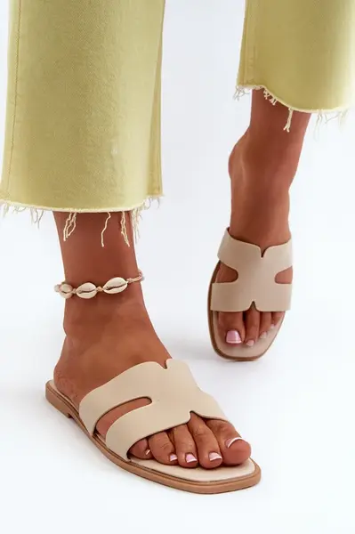 Dámske šľapky s výrezmi béžové Fiviama