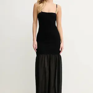 Šaty Simona Corsellini