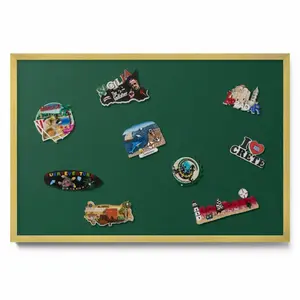TULUP MAGNETICKÁ TABULE 60x40 cm zlatý rám – Světle hnědá barva