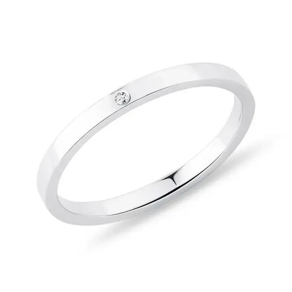 Tenký prstýnek z bílého zlata s diamantem KLENOTA