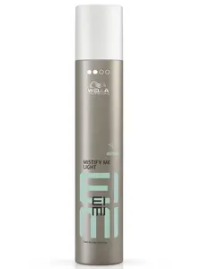 Lak na vlasy se střední fixací Wella EIMI Mistify Me Light - 300 ml (81649978) + dárek zdarma