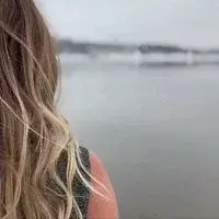 Lucie Beníček – Broken