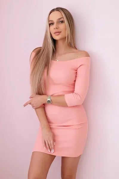 Šaty vypasované - žebrovaný meruňkový