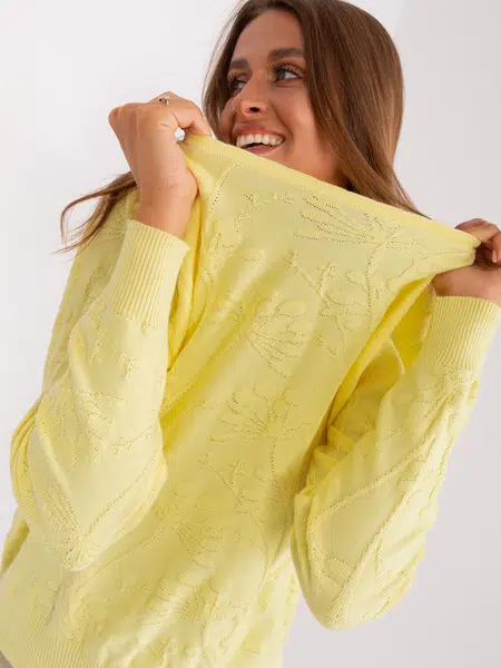 Sweater-AT-SW-2231.99P-Light Yellow