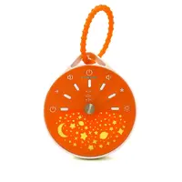 Mericare K6 hrající usínáček s noční oblohou