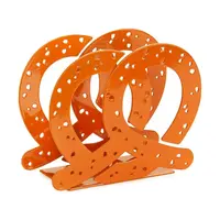 Držák na ubrousky Balvi Pretzel 12,5 x 14 x 5,3 cm oranžová barva