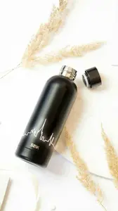 Láhev na vodu - Panorama Prahy (černá 500 ml)