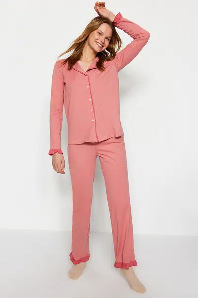 Trendyol Dusty Rose Ruffled Shirt-Pants Knitted Pajama Set