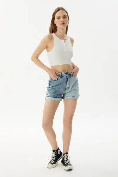 Trendyol Blue Color Block Asymmetric Closure Denim Shorts