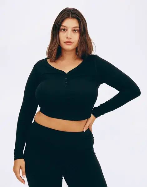 Tričko Organic Basics Core Sport Henley Long-Sleeve Tee Black