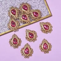 Retro Baroque Style Alloy Acrylic Pandants