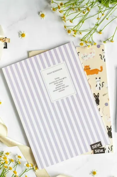 Linkovaný a čtverečkovaný zápisník – Kitties & Happiness (2ks)