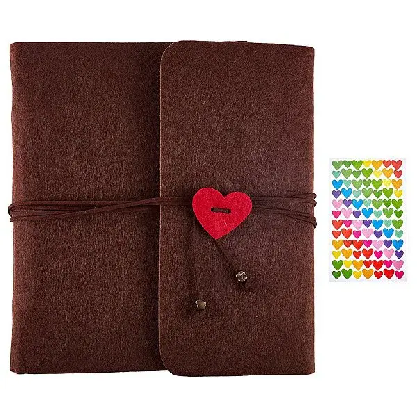 DIY Felt Scrapbook Photo Album