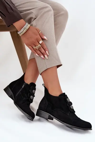 Semišové dámske mokasíny s ozdobnými kvetmi Zazoo 3080 Čierne