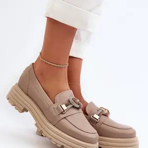 Dámske kožené mokasíny s ozdobou Laura Messi 2780 tmavobežové