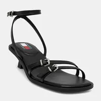 Kožené sandály Tommy Jeans THE NOHO SANDAL černá barva, EN0EN02779