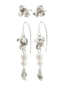 Pilgrim Náušnice 'Luis'  strieborná / biela