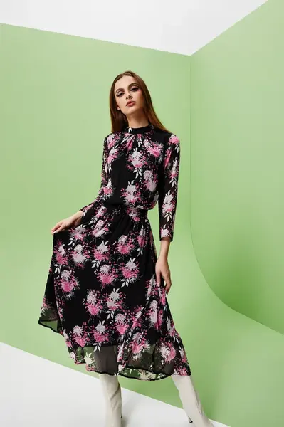 Šifonové šaty s potiskem