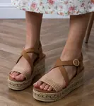 Gemre Hnedé sandále espadrilky na klinovom podpätku Sywiera