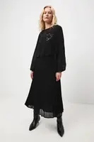 Dvoudílné šaty Medicine