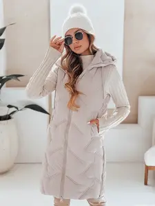 Dámska béžová vesta s kapucňou