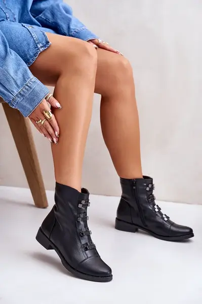 Insulated women's ankle boots with zip black Evalith