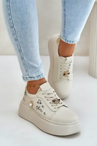 Women's Leather Platform Sneakers With Badges And Vinceza Beige Inscription