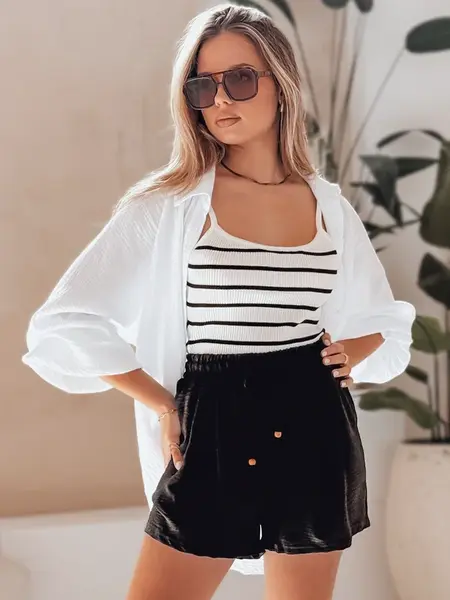 Spodenki damskie materiałowe SUMMER TRIP czarne Dstreet