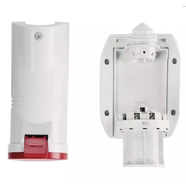 Zásuvka 4P, 400V / 16A, IP44, nástěnná