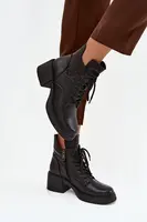 Dámske kožené členkové čižmy na klin s podšívkou Vinceza