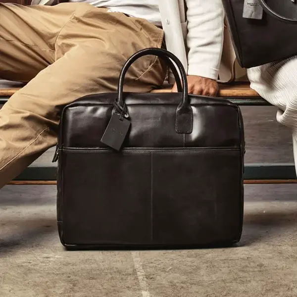 Pánská kožená taška na notebook Burkely Max - černá