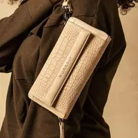 Dámská kožená crossbody kabelka s peněženkou Burkely Samanta - béžová