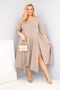 Dámske plus size šaty s asymetrickým lemom