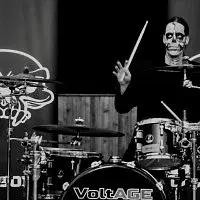 VoltAGE – 77 / M.O.C