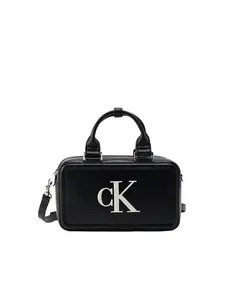 Calvin Klein Kabelka 'BOLD ELONGATED'  čierna / biela