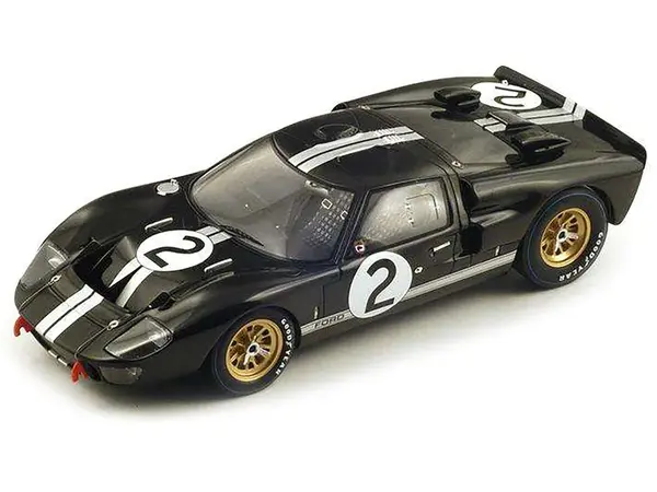 Ford MK 2 2 Bruce McLaren - Chris Amon "Shelby American" Winner "24 Hours of Le Mans" (1966) with Acrylic Display Case 1/18 Model Car by Spark