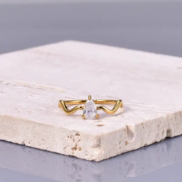 Teardrop 304 Stainless Steel with Clear Cubic Zirconia Finger Rings for Women